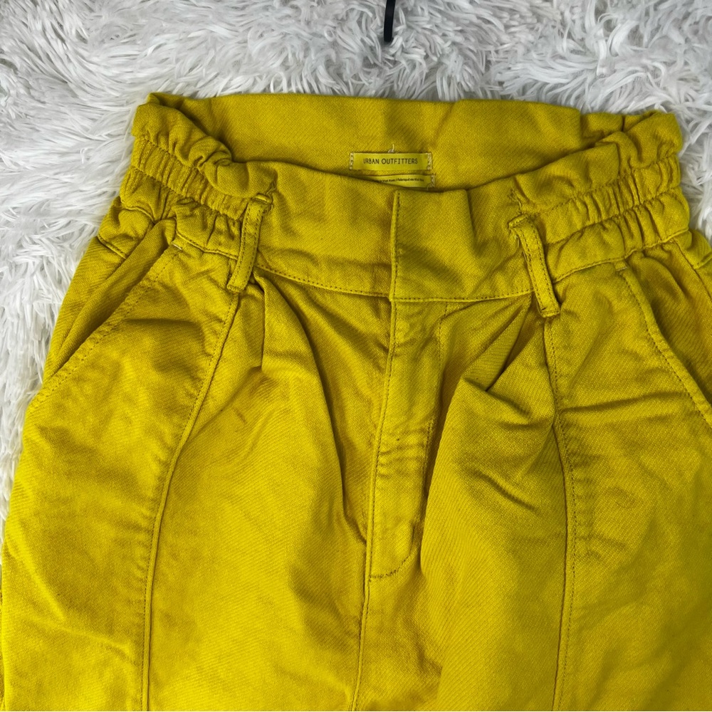Urban Outfitters Yellow High-Waist Cotton Capris - Picture 13 of 14
